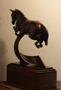 Hickstead Trophy for Equine Canada Horse of the Year