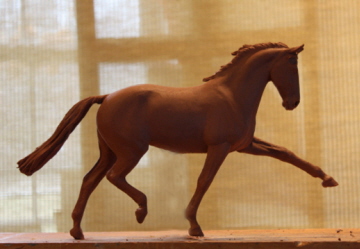 Dressage Horse sculpture : Horse performing extended trot
