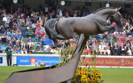 Life-size horse statue of legendary Canadian show jumping stallion Hickstead