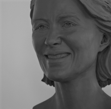 Portrait sculpture : Work in progress : Dr. Ursula von der Leyen